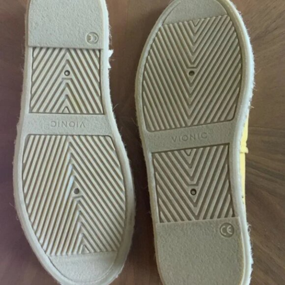 Vionic Beach • Yellow Slip-On Shoes - Picture 4 of 6